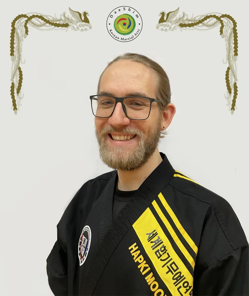 Portrait von Janis Michel, Abteilungsleiter der Hapkido Abteilung des VfR Simmern